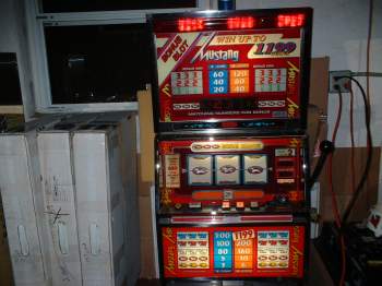 Blazing 777 slot machine free
